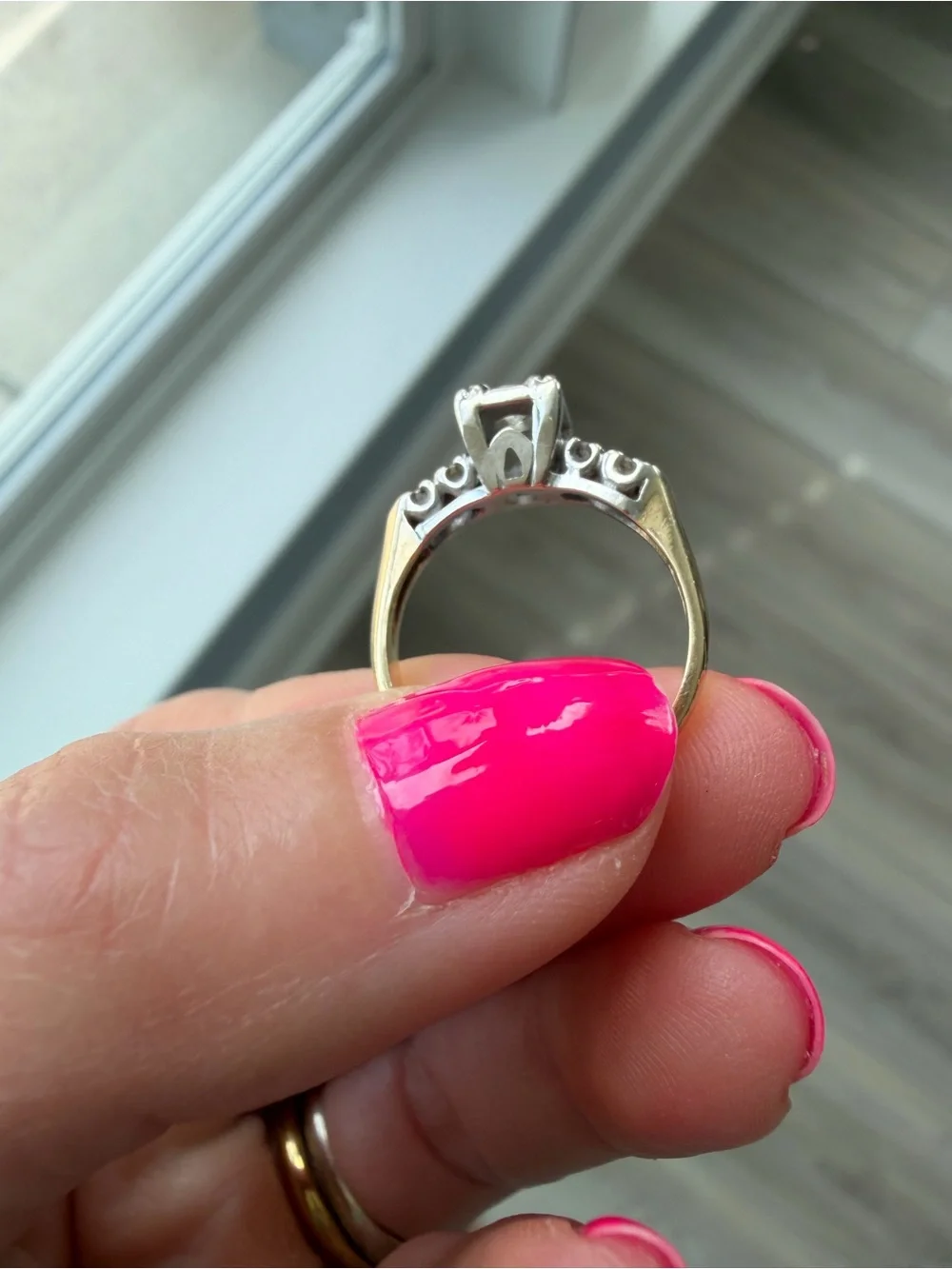 14kt yellow and white gold Vintage Mid-Century 1950s illusion diamond ring